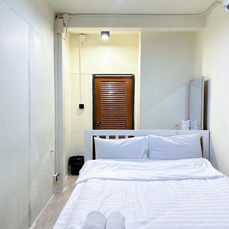 Chubbi5 Room11 بانكوك المظهر الخارجي الصورة